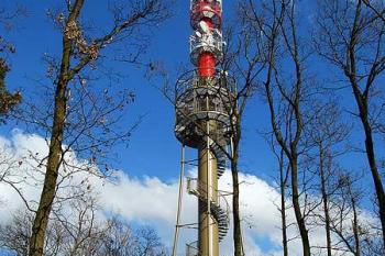 Lhotka u Berouna (© Michal Kupsa, 03/2007)