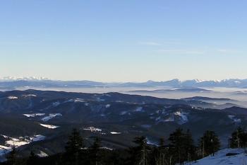 Vysoké Tatry a Malá Fatra (vpravo) ( © Jan P. Štěpánek 12/2007)