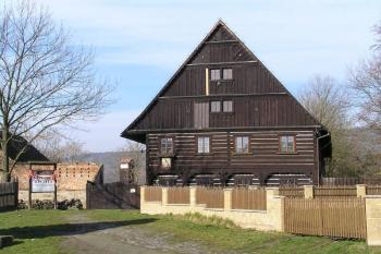 Vísecká rychta Kravaře (© Václav Čermák, 03/2007)