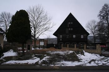 Rychta od jihu (© Ivan Grisa, 01/2009)