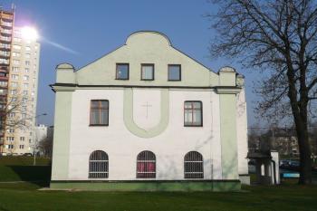 východní štít modlitebny ( © Jan P. Štěpánek 04/2009)
