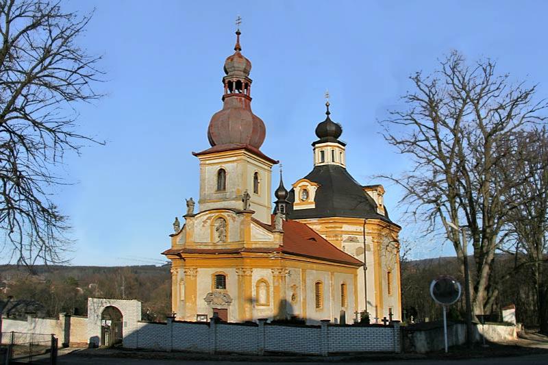kostel sv. Jana Nepomuckého