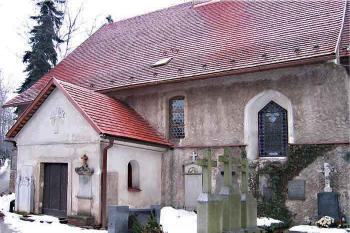 Hřbitovní kostel sv. Jana Křtitele (© Pavel Vítek 02/2007)