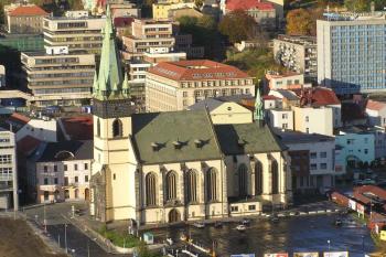 kostel Nanebevzetí Panny Marie (© Václav Čermák, 10/2006)