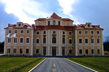 Zámek Liblice ( © Pavel Vítek 03/2008)