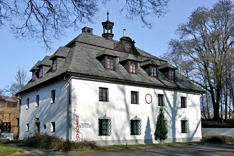 Svatovítský zámek