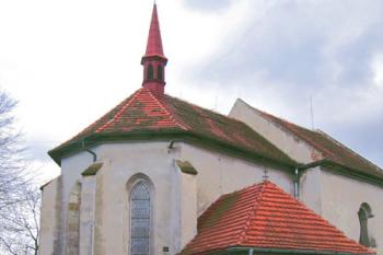 Kostel Nanebevzetí Panny Marie ( © Pavel Vítek 03/2007)