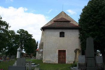 Kostel od západu (© Ivan Grisa, 07/2008)