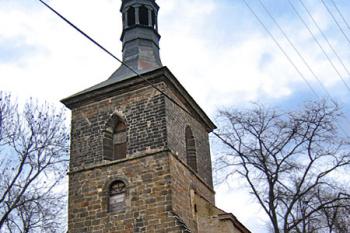 Kmetiněves - kostel sv. Václava ( © Pavel Vítek 03/2007)