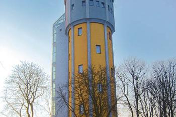 Vodárenská věž v Novém Bohumíně ( © Pavel Vítek 03/2007)