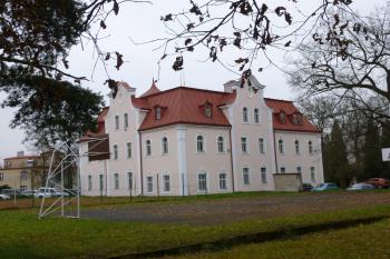 Dalovice - starý zámek (© Vlastislav Mareček, 11/2016)