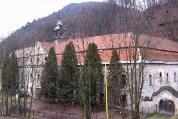 pohled na zámek od severovýchodu ( © Jan P. Štěpánek 02/2008)