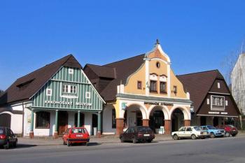 Vrchlabské Tři domky ( © Pavel Vítek 04/2007)