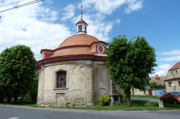 kostel Všech svatých (© František Kinař, 05/2015)