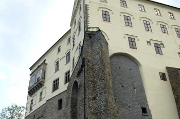 Orlík z vody ( © Milan Caha 04/2009)