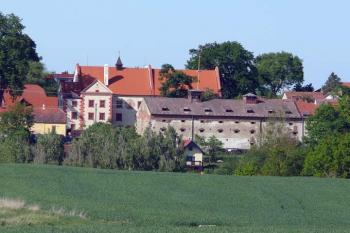 Pohled od jihu (© Jiří Cukr, 05/2007)