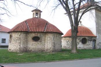 Kostel sv. Jiljí v Lužci nad Vltavou ( © Pavel Vítek 03/2007)