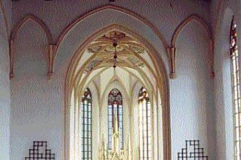 Pohled do interiéru lodi směrem k presbyteriu (© Jan Sommer, 09/2006)