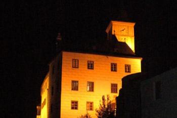 Rožmberk - vstupní část hradu (© Pavel Jarý,  04.08.2007)