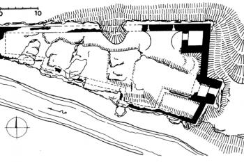 Terénní náčrt jádra hradu podle Z. Hefnera (doplněn sever) (© T. Durdík: Ilustrovaná encyklopedie českých hradů – Dodatky 2, Libri, Praha 2005)
