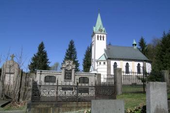 Kostel sv. Antonína, Bedřichov (© Hana Kubikova, 04/2007)