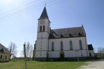 Kostel v Horním Maxově (© Hana Kubikova, 04/2007)