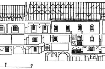 Řez palácem s pohledem k jihu podle J. Kuthana (© T. Durdík: Ilustrovaná encyklopedie českých hradů – Dodatky 1, Libri, Praha 2001)