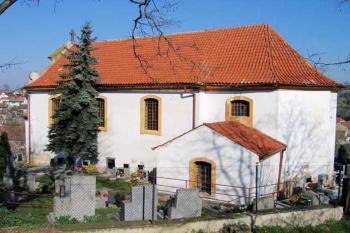 Kostel sv. Vojtěcha ve Slatině ( © Pavel Vítek 04/2007)