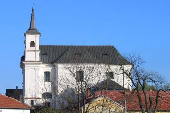 Chrám Nejsvětější Trojice v Drnholci ( © Pavel Vítek 04/2007)