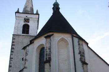 Kostel od východu ( © Ivan Grisa 09/2011)