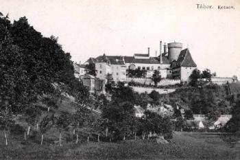  (1925 KZKV)