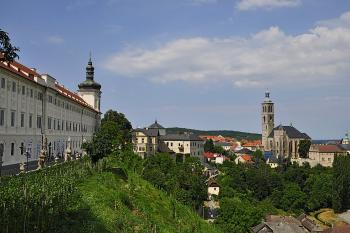 kostel sv. Jakuba - pohled od Jezuitské koleje ( © Radovan Smokoň 07/2010)