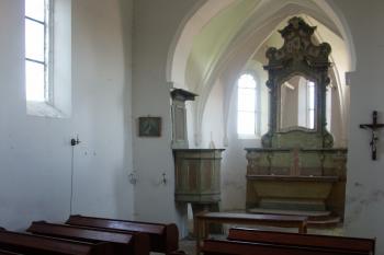 presbytář kostela ( © Milan Caha 05/2008)