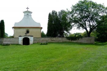 kostel sv. Jiří (© František Kinař, 07/2016)