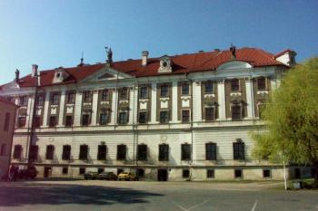 Klášter řádu sv. Voršily (© Milan Caha, 05/2007)