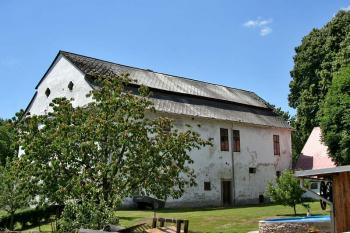 Od jihovýchodu ( © Luděk Pitter 07/2006)