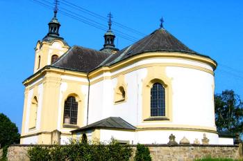 Kostel Povýšení sv. Kříže v Ostružnu u Jičína ( © Pavel Vítek 05/2007)