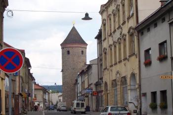 Dvůr Králové nad Labem - Šindelářská věž (© Ivo Rozehnal, 07/2009)