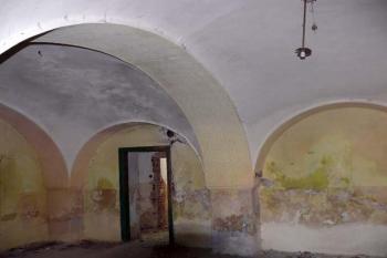 Klenutá místnost v přízemí (© Jiří Cukr, 04/2007)