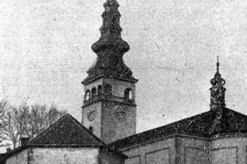 Dobový pohled na polygonální baštu na východě města, v době, kdy byla ještě obestavěná maloměstskou zástavbou ( © archiv Jiřího Tichánka)