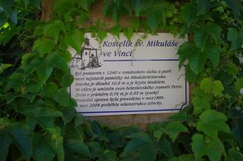 Kostelík sv.Mikuláše ve Vinci (© Lenka Martinková, 07/2010)