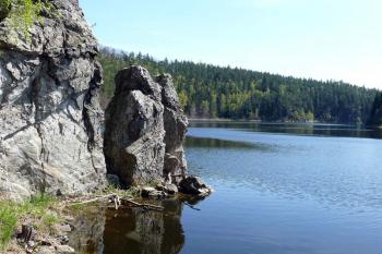 Skály pod hradem (© Jiří Cukr, 04/2010)