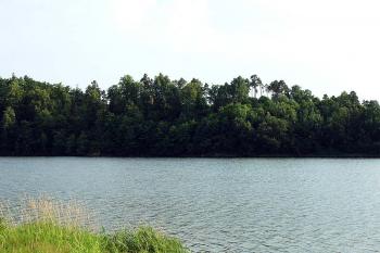 Pohled na hradní ostroh od severu (© Jiří Cukr, 07/2010)
