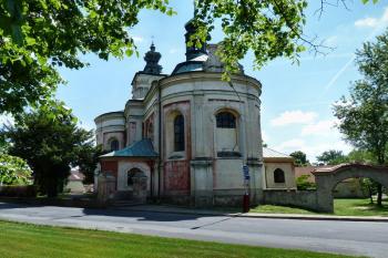 Kostel sv. Petra a Pavla ( © František Kinař 05/2017)