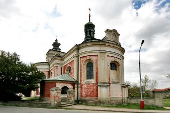 Pohled od severu ( © Luděk Pitter 04/2007)