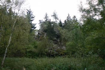 Skalní suk ze silnice (© Prudký Martin, 09/2009)