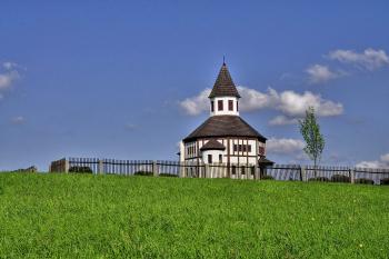 Kostel od západu (© Radovan Smokoň 05/2013)