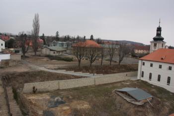 Jižní nádvoří s hodinovou věží ( © Ivan Grisa 03/2011)