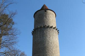 Zvíkov - bergfrit (© Robert Šebl, 04/2007)