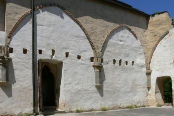 Zřícená královská síň ( © Petr Turyna 06/2006)